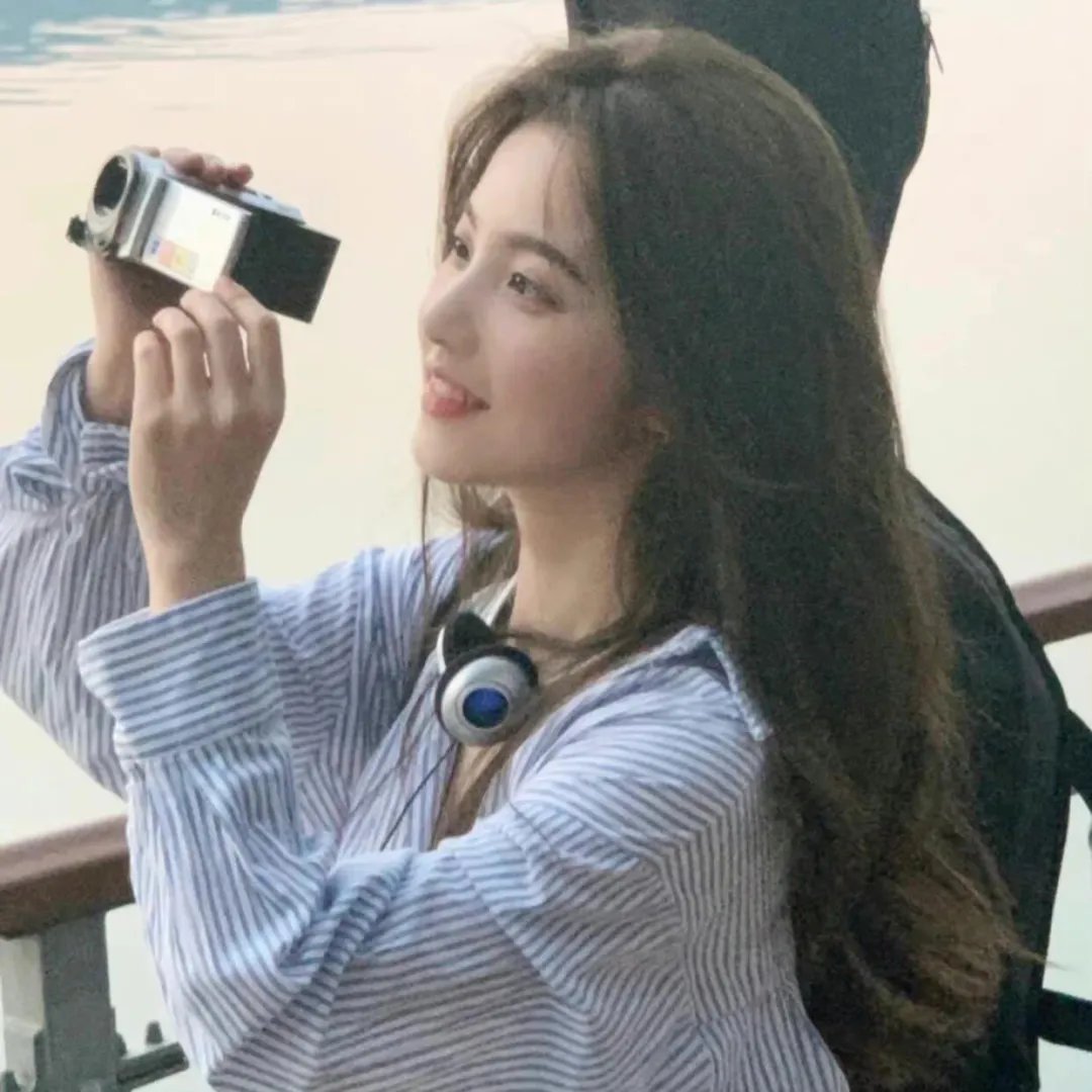 女高音们